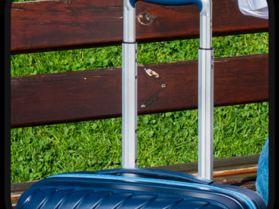 Comment remplacer votre poignée télescopique de votre valise rigide en 8 étapes (poignée intérieure) ? 